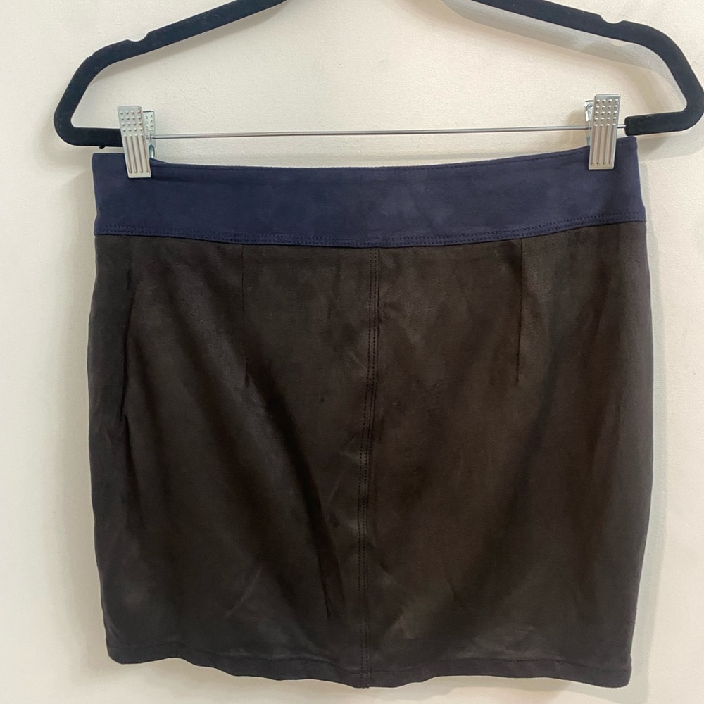 Zara Z1975 Faux Suede Mini Skirt Sz. M Black and Navy Blue NWT